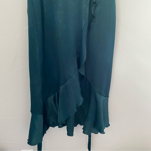 Lulu’s Wrapped Up In Love Dark Green Satin Faux-Wrap Midi Dress NWT - Picture 7 of 13